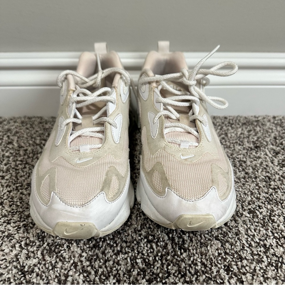 Nike Air Max 200 Pink & Beige Sneakers - Picture 4 of 8